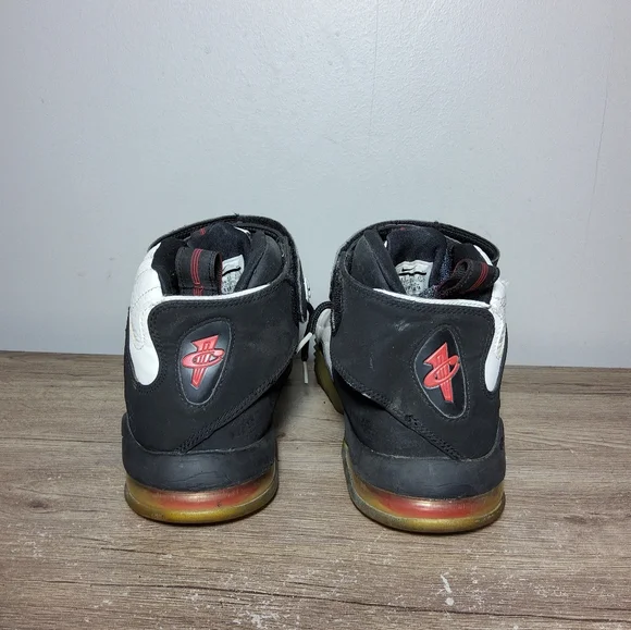 Nike Air Penny IV 'True Red' White/Black 864018-101 (2016) Size 9.5 - Picture 4 of 8